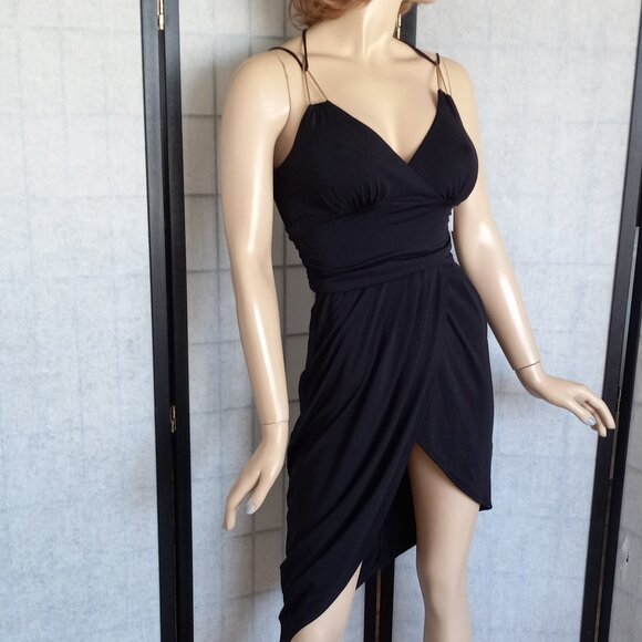 NWT JustFab Textured Faux Wrap Dress XS Open Back w/ Gold Metal Detail SEXY! - Picture 6 of 11